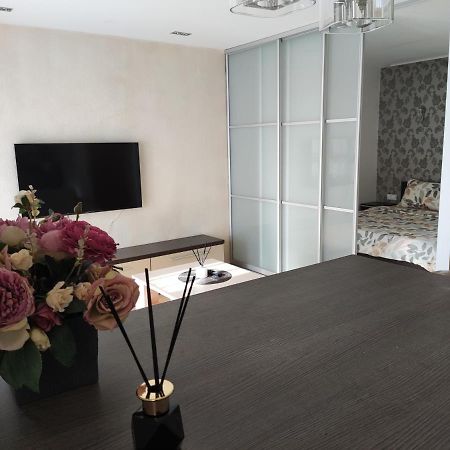 Nikoletos Apartamentai Паневежис Экстерьер фото
